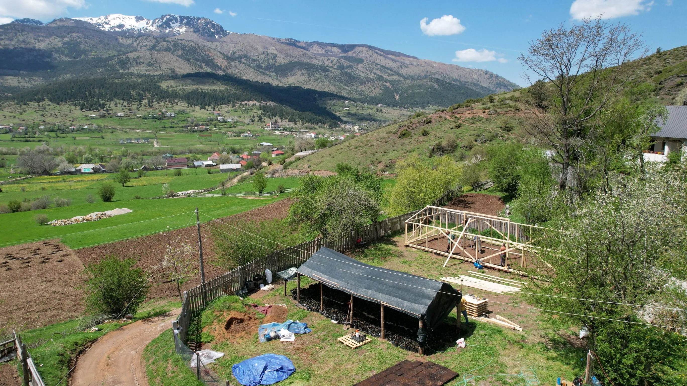 2023: Building our 1st greenhouse in Fushë Lurë