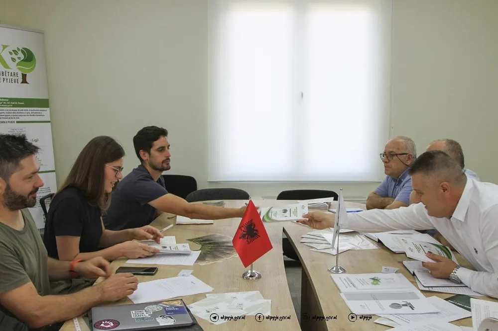 Receiving “National inventory of forest and pastures in Albania, ANFI 2021” and “Reforesting Manual”