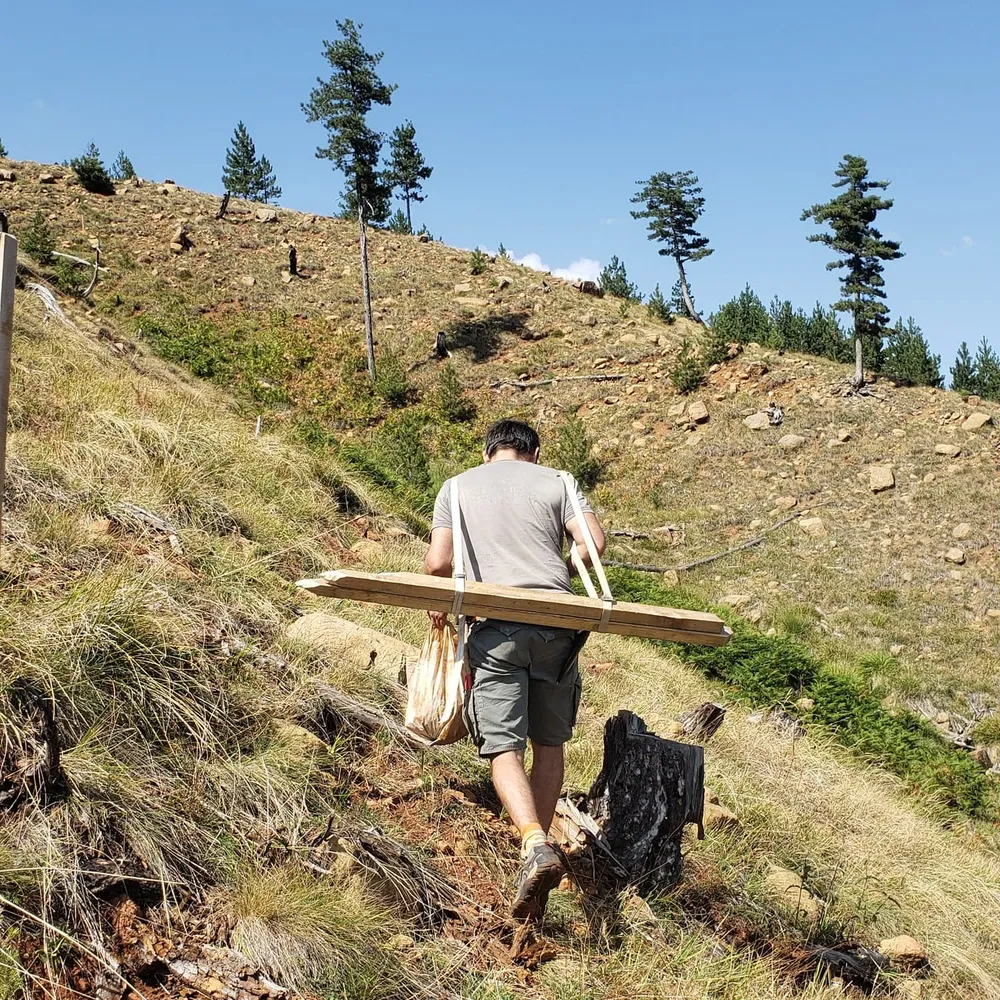 Transporting material to the monitoring points.