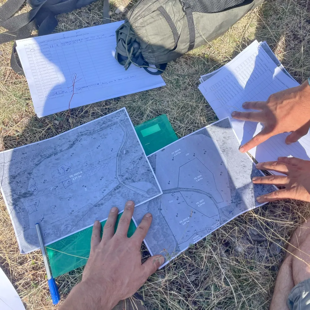 Briefing and planning for the day before we split into groups.