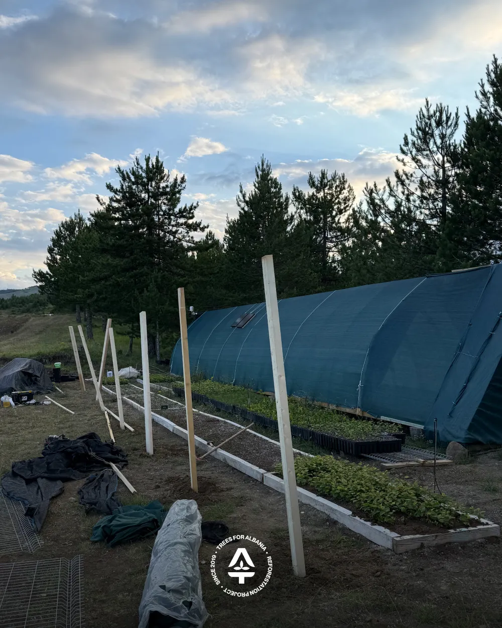 The poles ready for the packing and installation of the shading