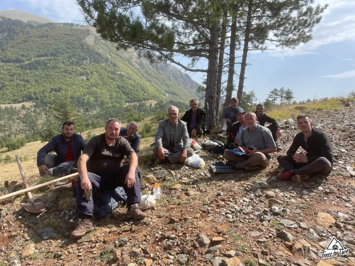 Our local team which helped us digging 2550 holes